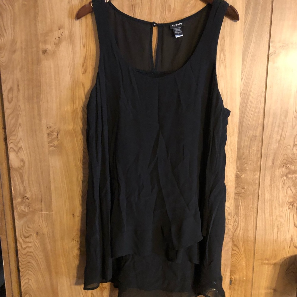 Torrid Black top
